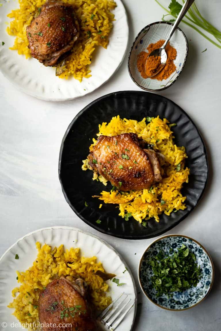 Chicken and turmeric baked rice
