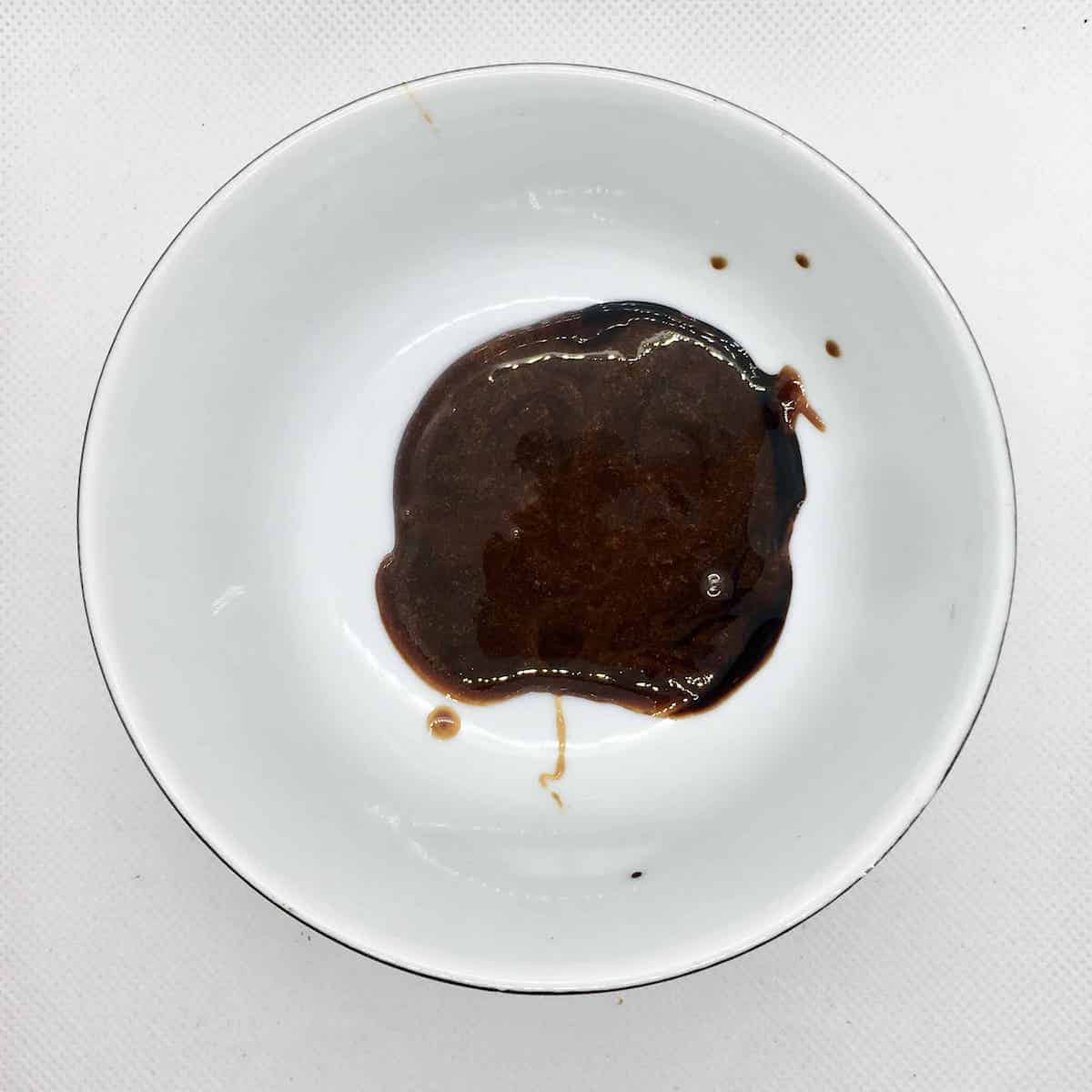 Quick & easy thick soy sauce recipe-image